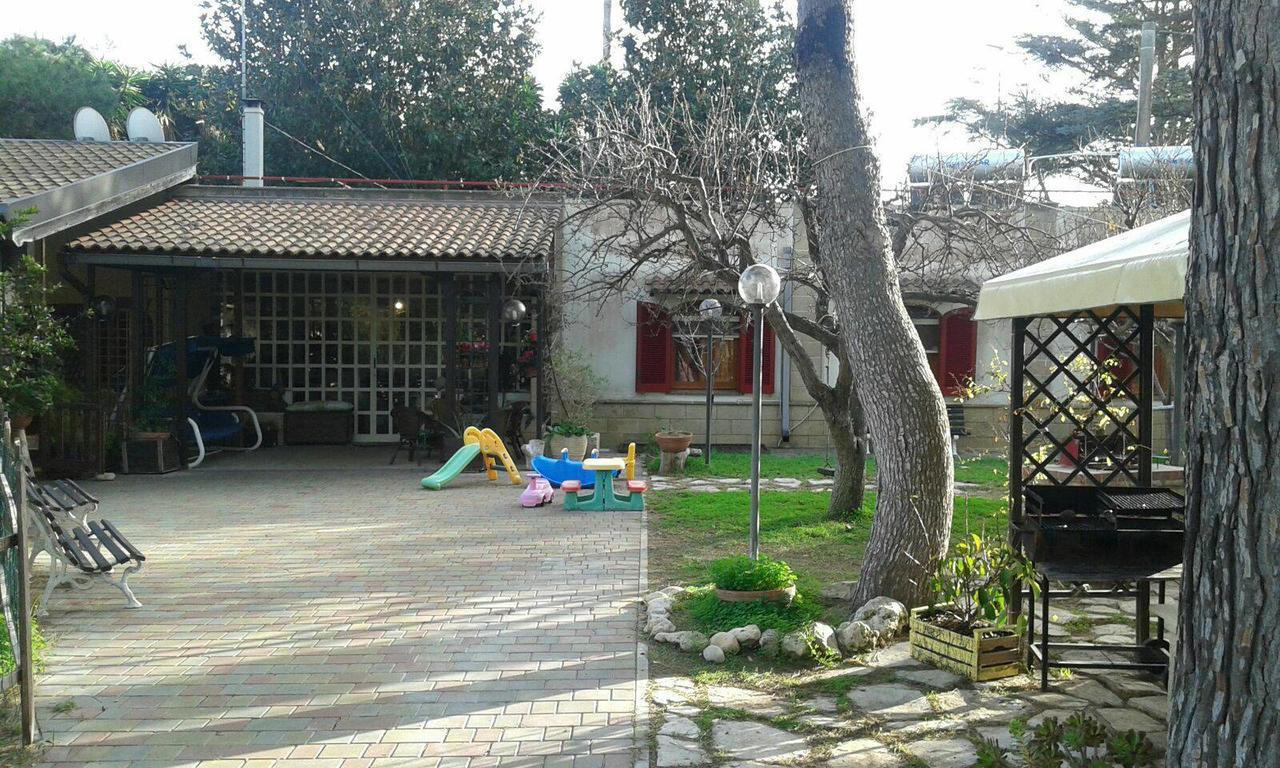 לינה וארוחת בוקר סן קטאלדו Casina Delle Arti מראה חיצוני תמונה